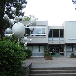 Europaschule, Bildungspolitik